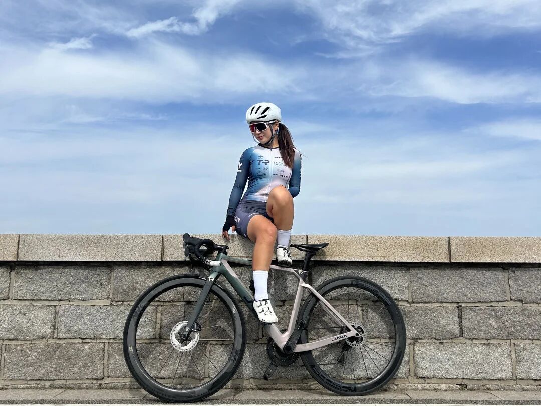 捷報猶在耳，車隊再啟征程