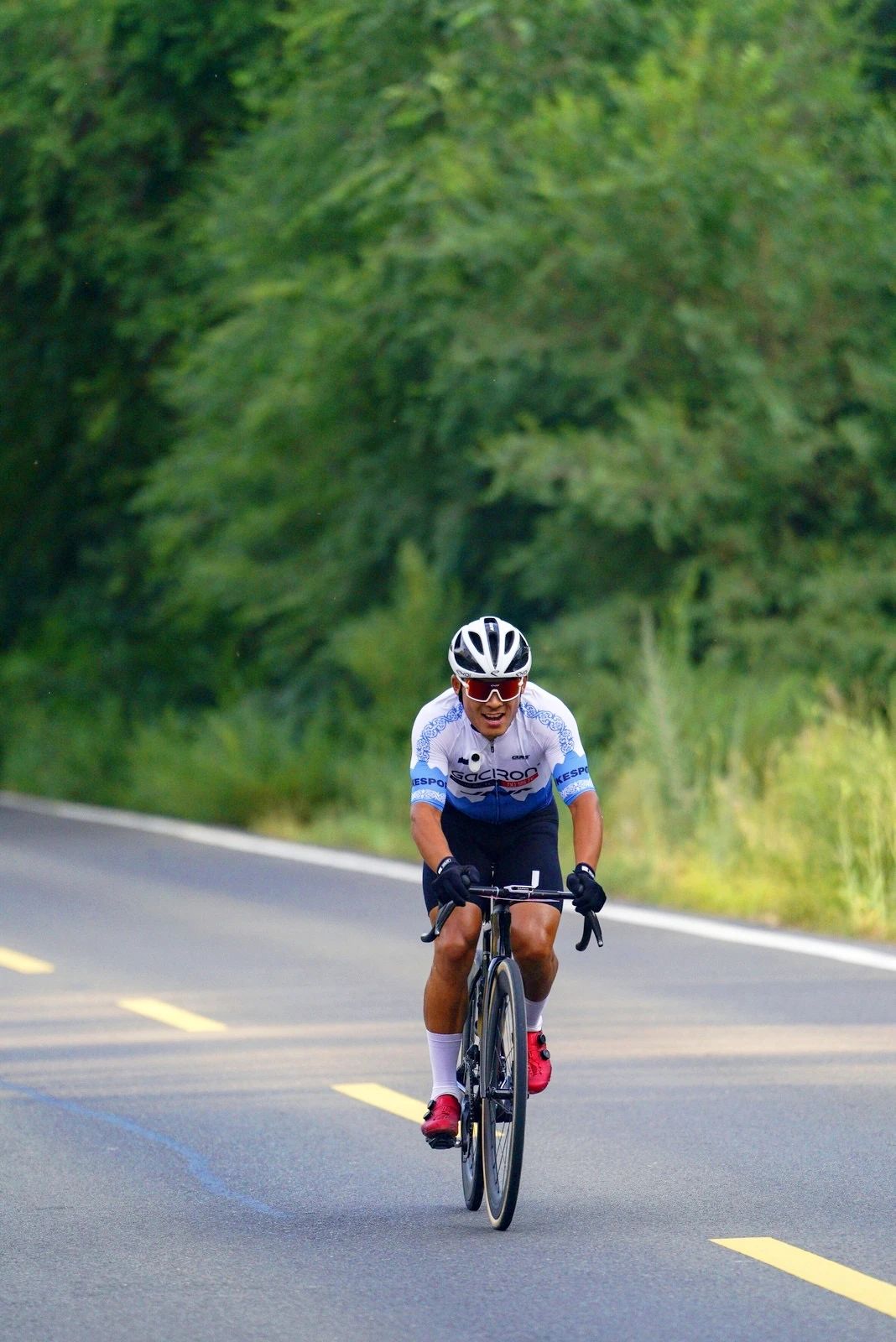 榮耀時刻！車手吐爾松江·布爾力克七月戰(zhàn)報來襲