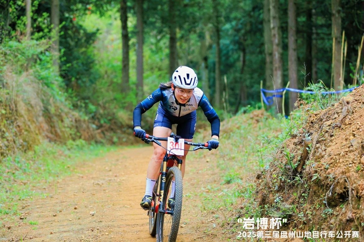 JAVA-JIANKUN車隊?wèi)?zhàn)報｜多線作戰(zhàn)，宋寒冰豪奪雙冠