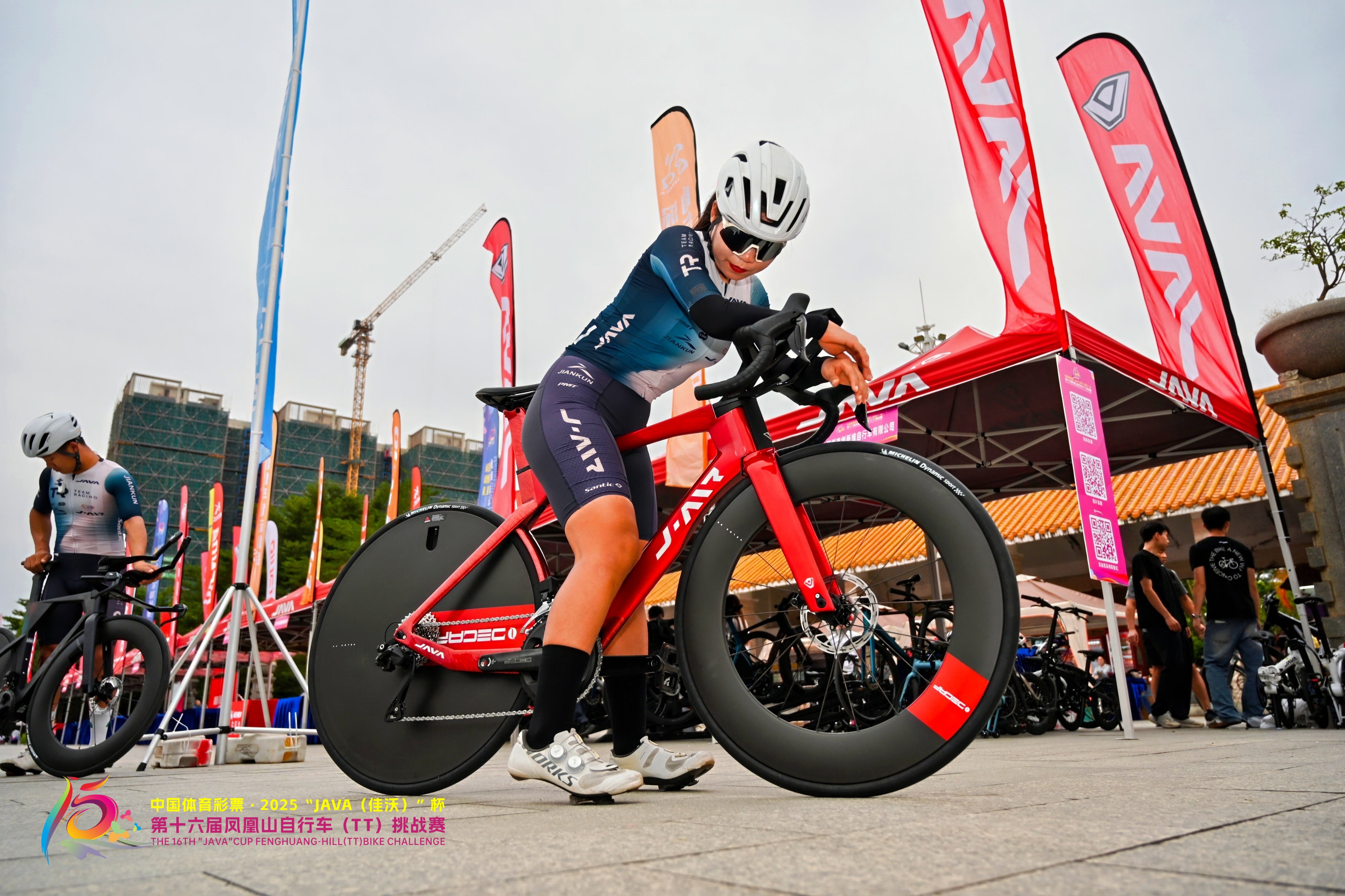騎行正當(dāng)時，多項獎杯閃耀鳳凰山!